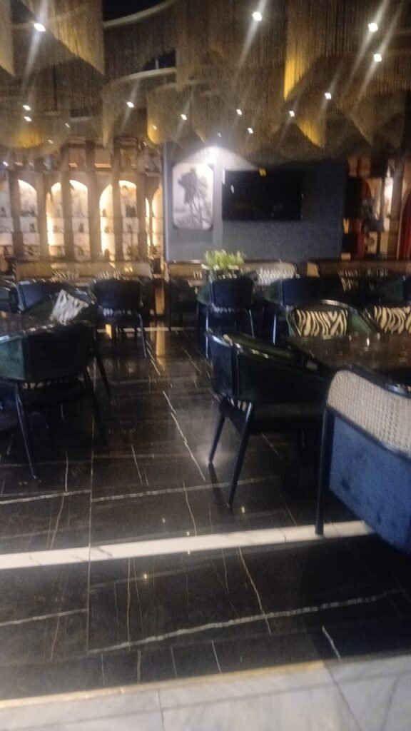 best restaurant in kohinoor city faisalabad